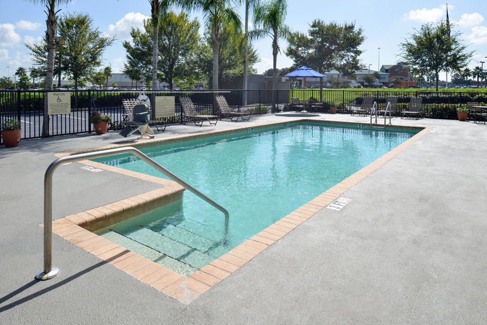 Hampton Inn Vero Beach Outlets Exterior foto